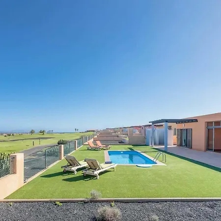 Salina Villa *